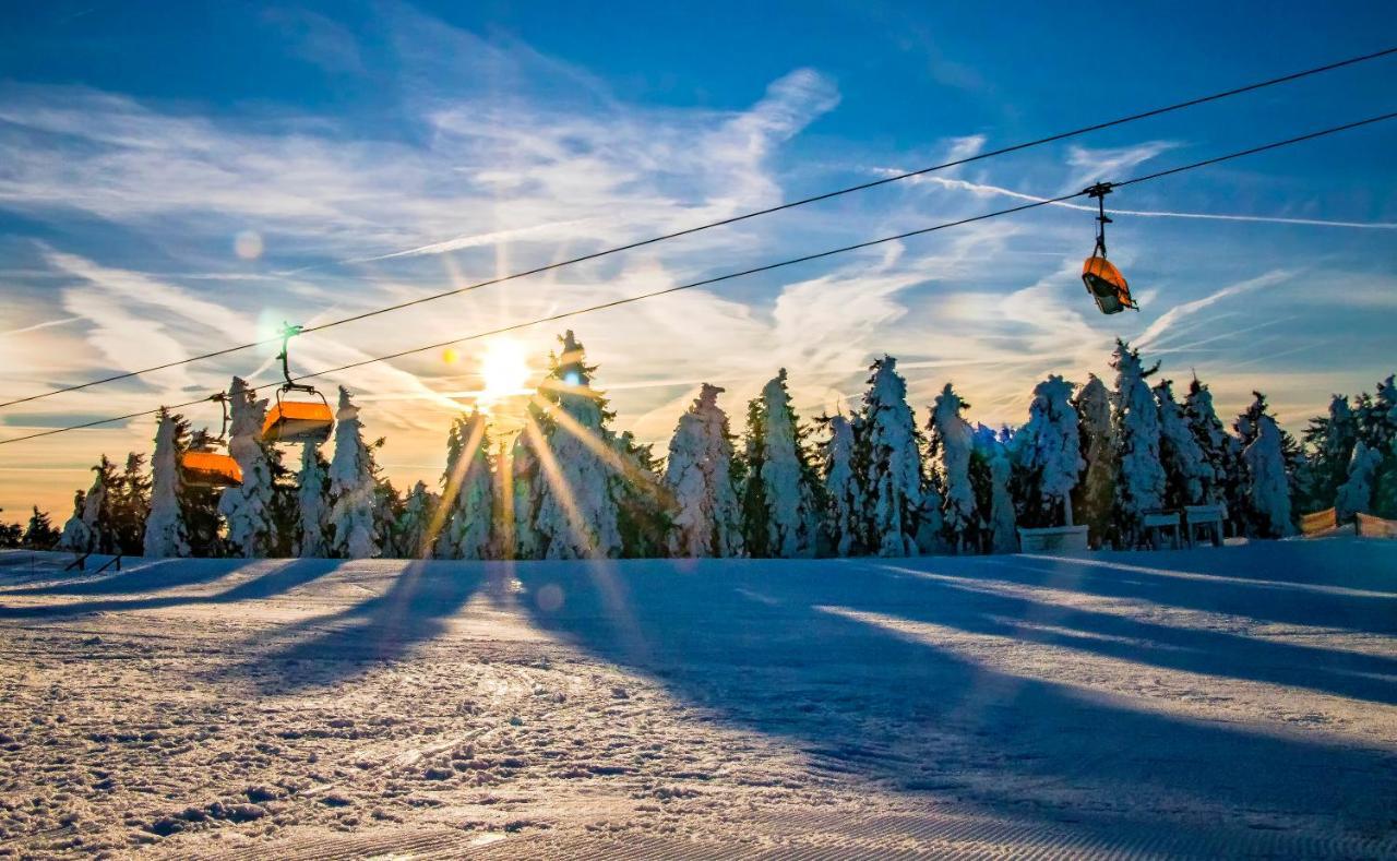 Mountain Apartment Klinovec Atomic Loučná pod Klínovcem Eksteriør bilde